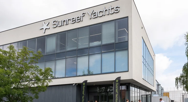 Sunreef yacht buying